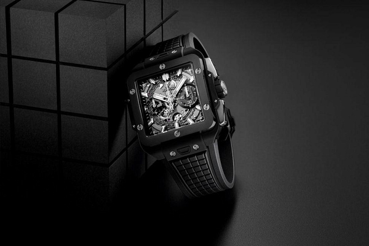 Shaped Square Bang Unico Black Magic