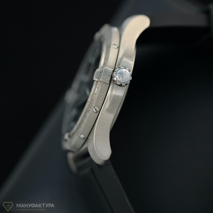 Aerospace Avantage 42 mm Grey Dial