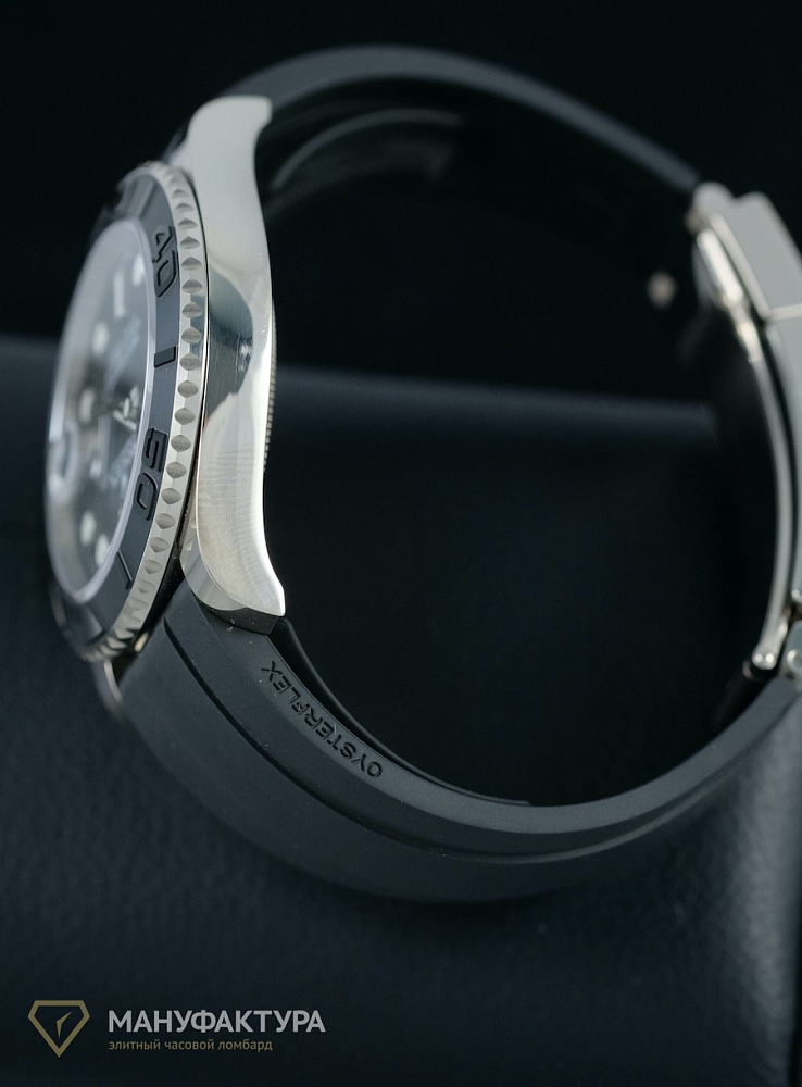 Oyster Perpetual Yacht-Master 42 mm 18K White Gold 