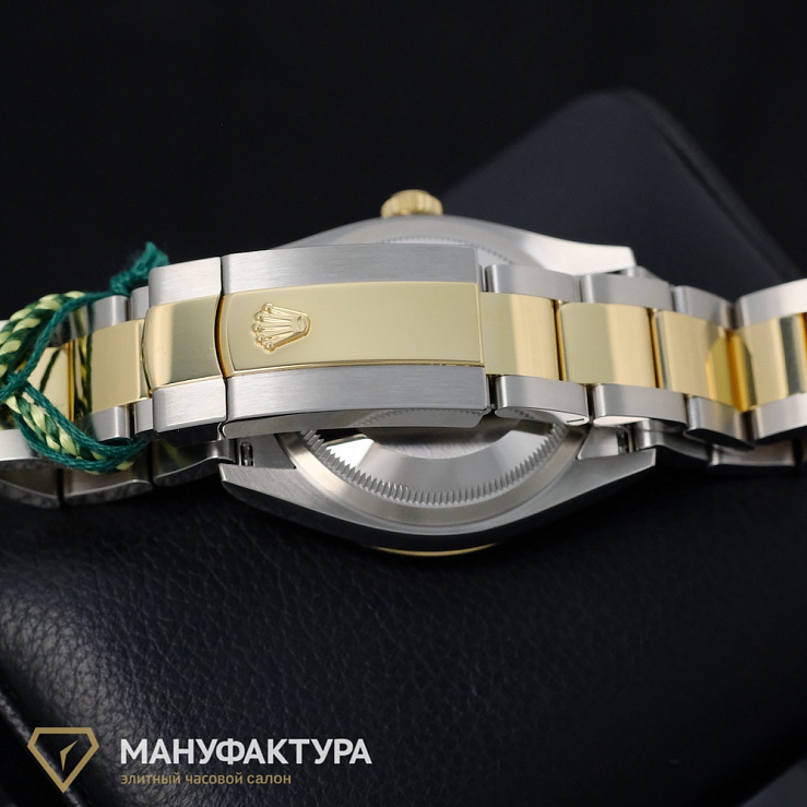 Oyster Perpetual Datejust 36 mm Rolesor Oystersteel and Yellow Gold