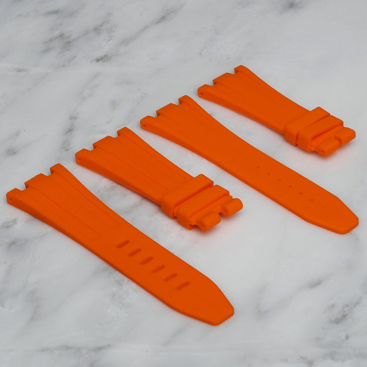 Audemars Piguet in stock in Dubai in Luxury watch boutique "WATCH LAB"