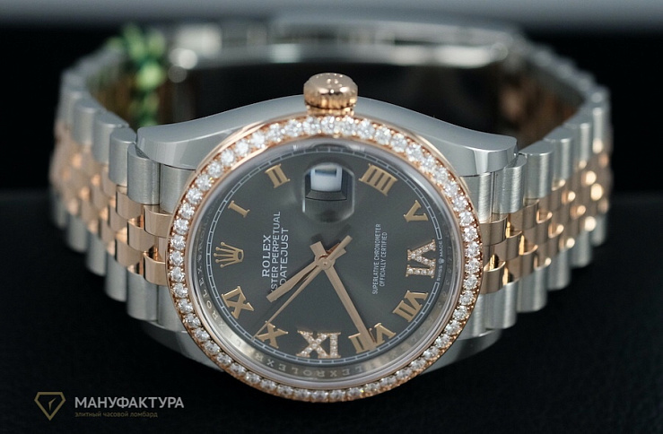 Oyster Perpetual Datejust 36 mm Everose gold and factory diamonds