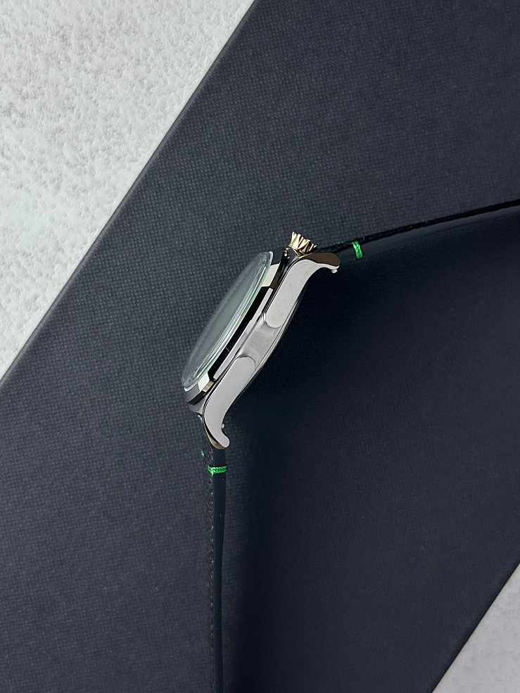 LOUIS ERARD X KONSTANTIN CHAYKIN Unfrogettable Green 