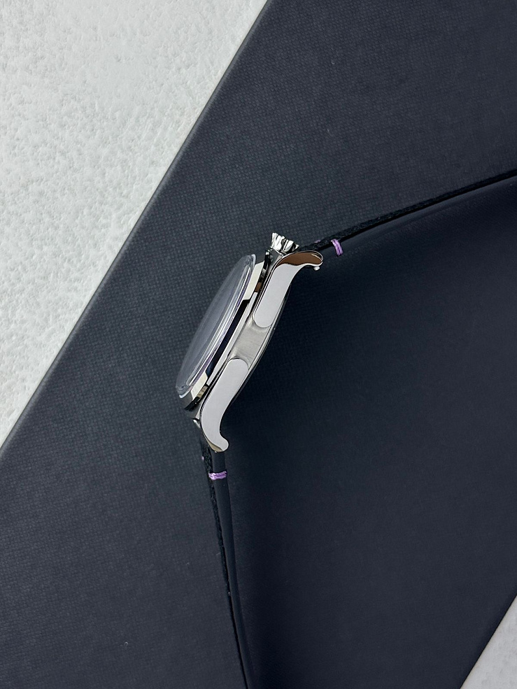 LOUIS ERARD X KONSTANTIN CHAYKIN Unfrogettable Purple 