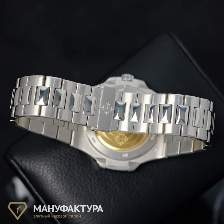 Customised Nautilus Blue Sapphire