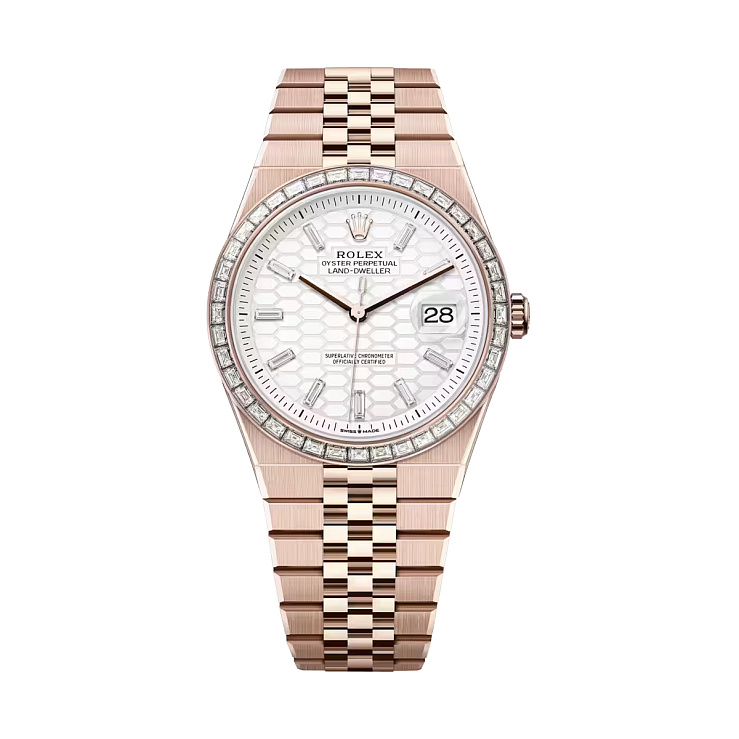 Land Dweller 40mm Rose Gold Diamond Bezel