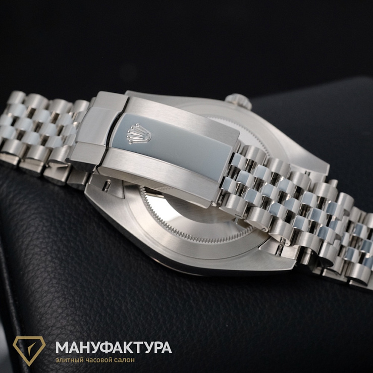 Oyster Perpetual Datejust 41mm Blue Dial