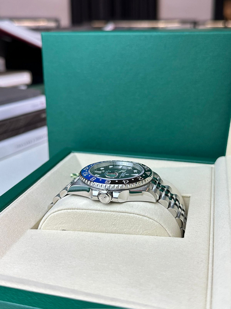 GMT-MASTER II Batman Jubilee Bracelet