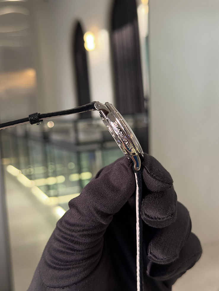 LÉMAN Tourbillon 18k White Gold 38 mm