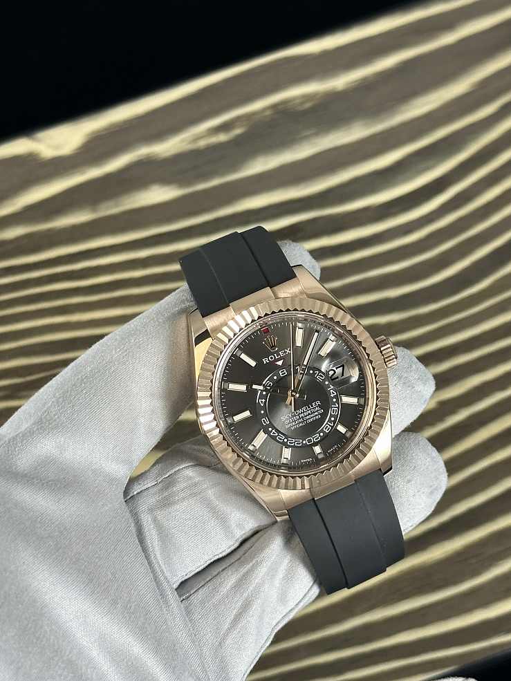 SKY-DWELLER 42MM EVEROSE GOLD DARK RHODIUM