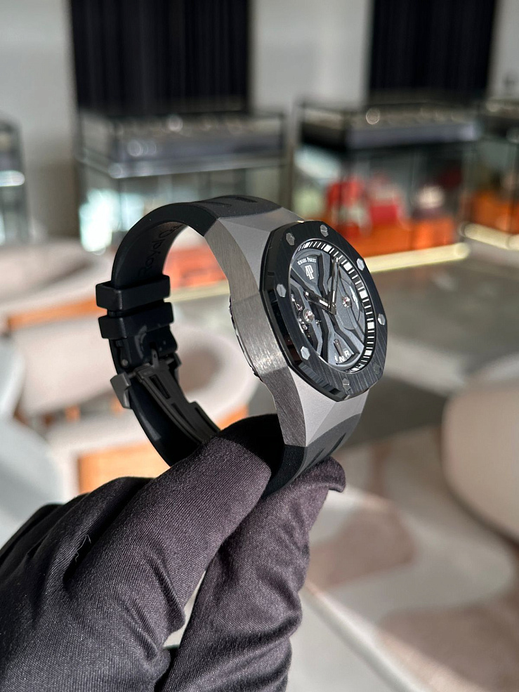 Royal Oak Concept Gmt Tourbillon 44 Mm