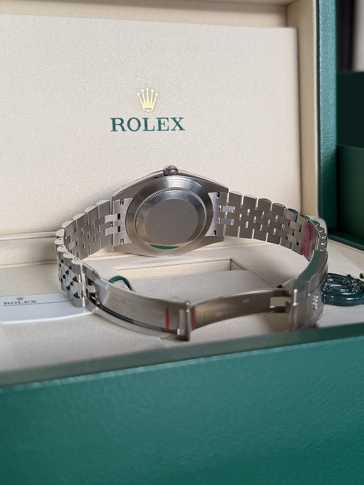 Datejust 41mm Steel Blue Dial Jubilee Bracelet