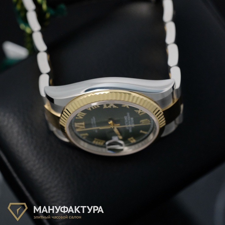 Oyster Perpetual Datejust 36 mm Rolesor Oystersteel and Yellow Gold