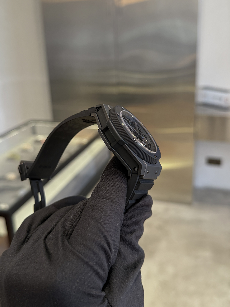 Big Bang King Power Black Tourbillon Chronograph