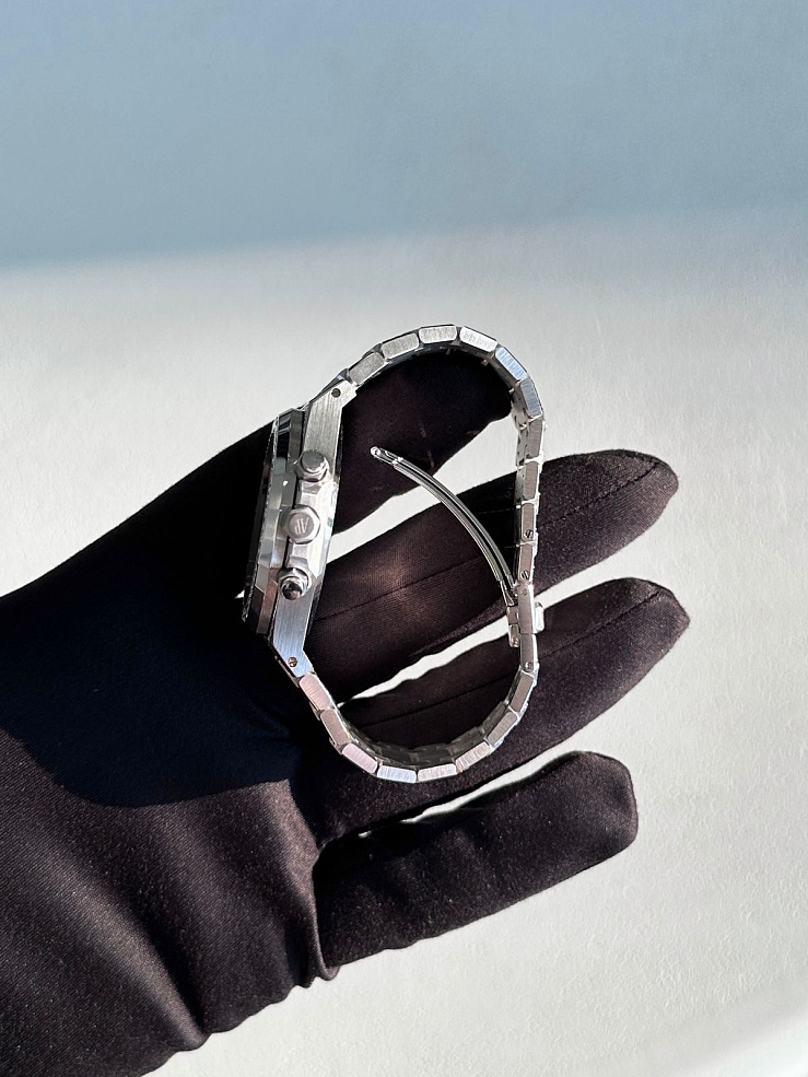 Royal Oak Chronograph White Gold Pave Diamonds 39mm