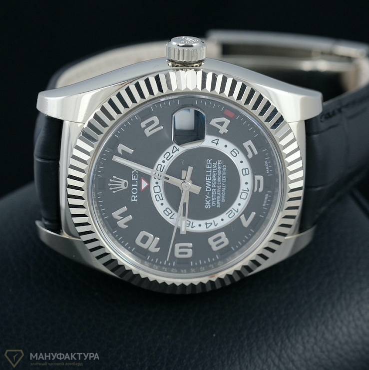 Sky-Dweller White Gold Leather Strap