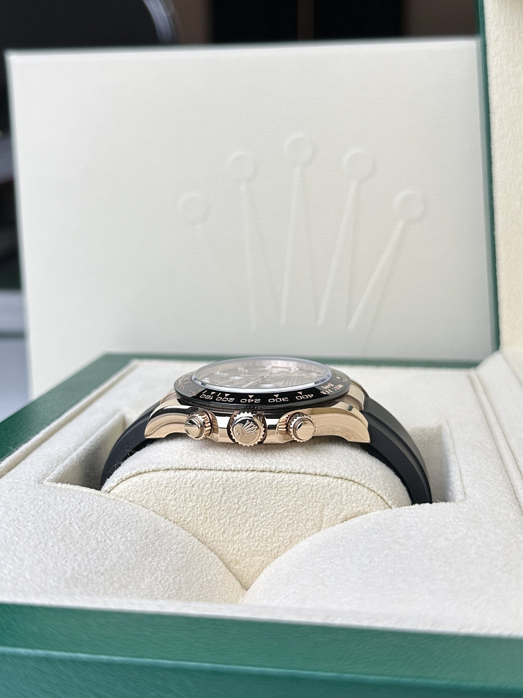 Daytona Rose Gold Sundust Baguette Dial