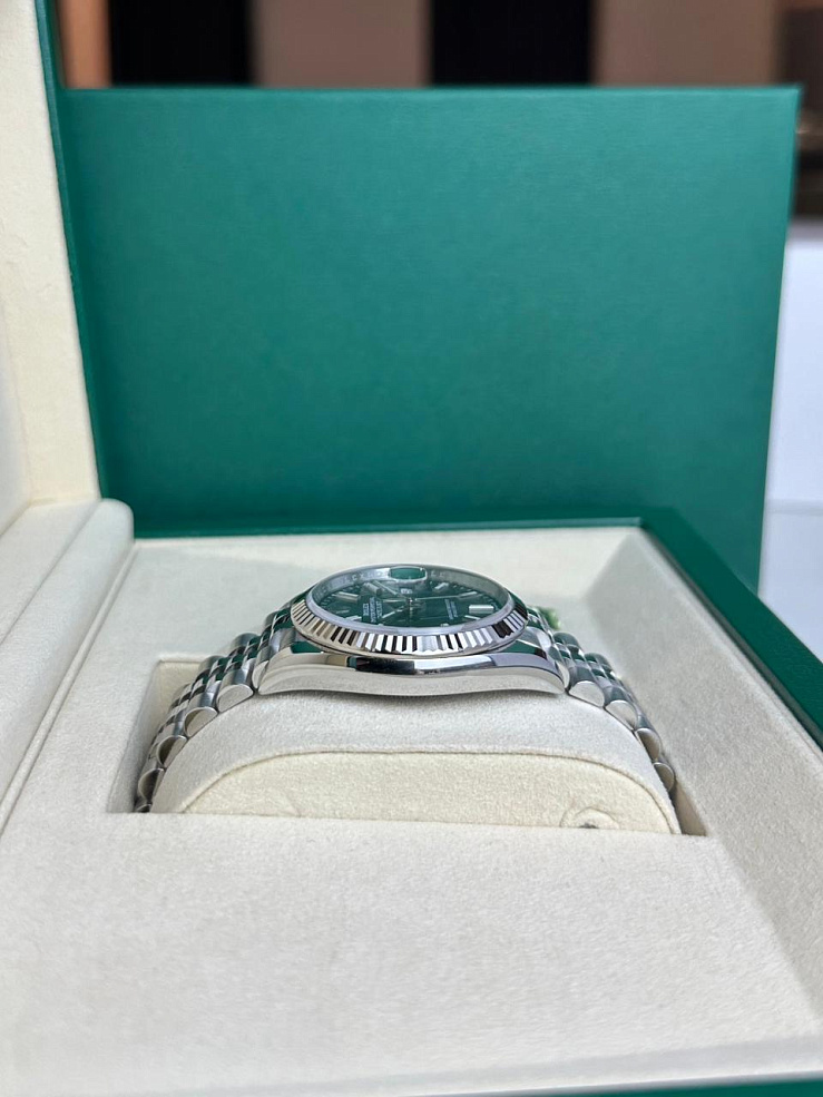Datejust 36mm Steel & White Gold Mint Green Dial Jubilee Bracelet