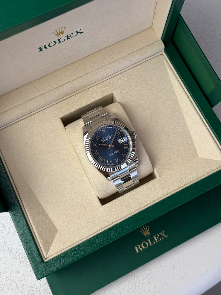 Datejust 41mm Steel & White gold Bright Blue Roman Dial