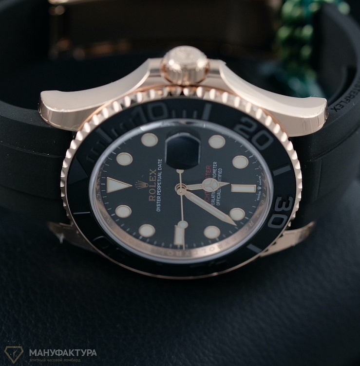 Oyster Perpetual Yacht-Master 40 Everose Gold