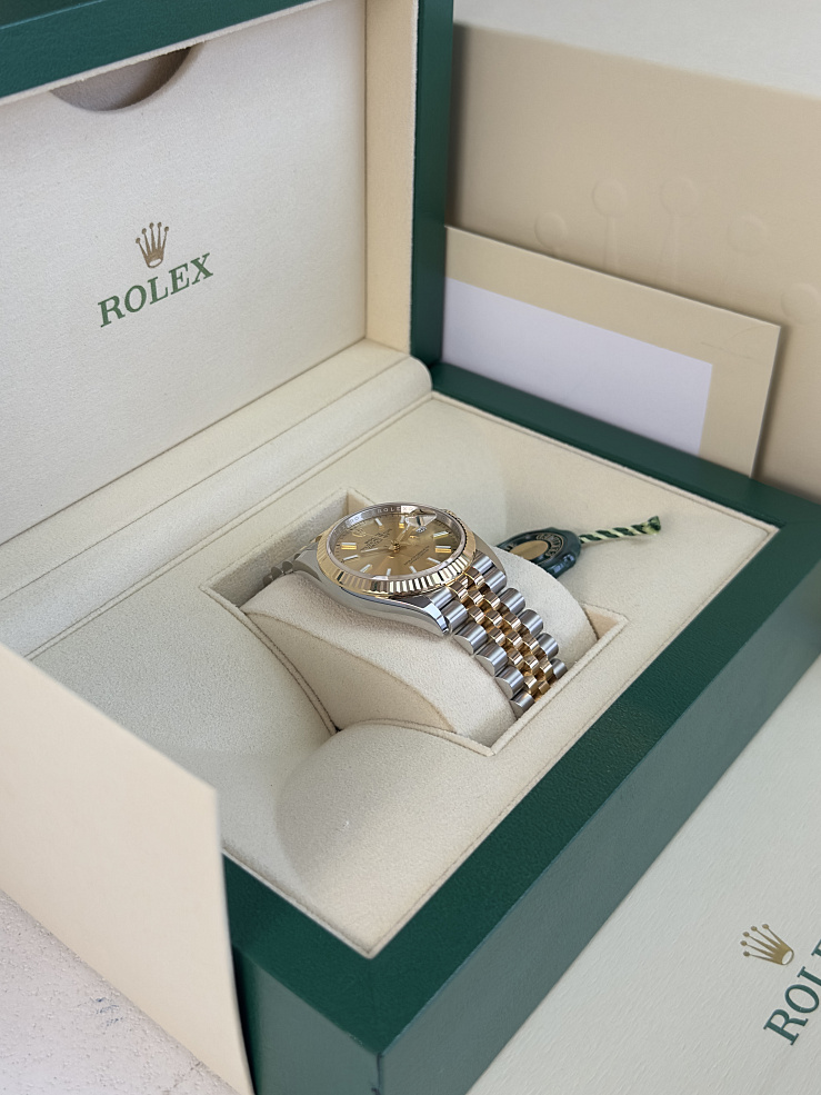 Datejust 36mm Steel & Yellow Gold Champagne Dial Jubilee Bracelet