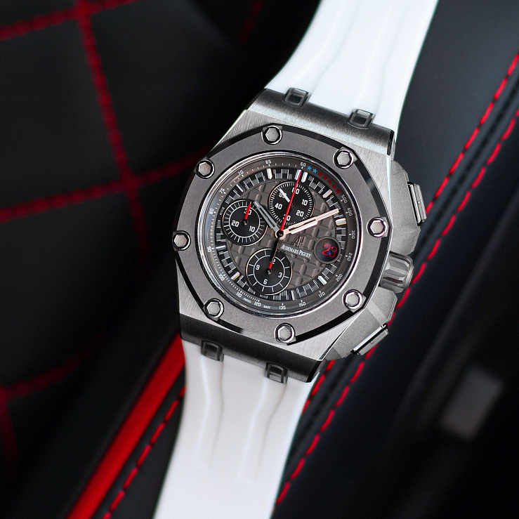Audemars Piguet in stock in Dubai in Luxury watch boutique "WATCH LAB"