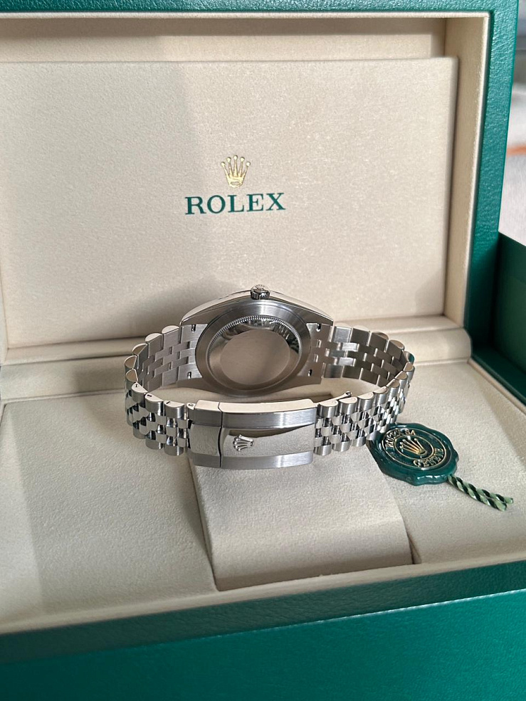 Datejust 41mm Steel & White gold Wimbledon dial Jubilee bracelet