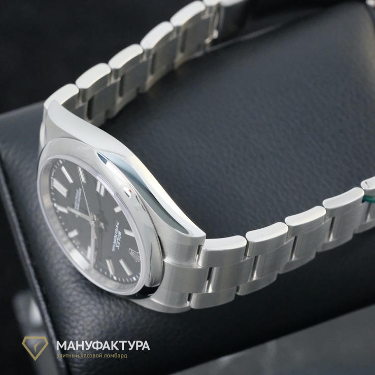 Oyster Perpetual 41 mm Black Dial