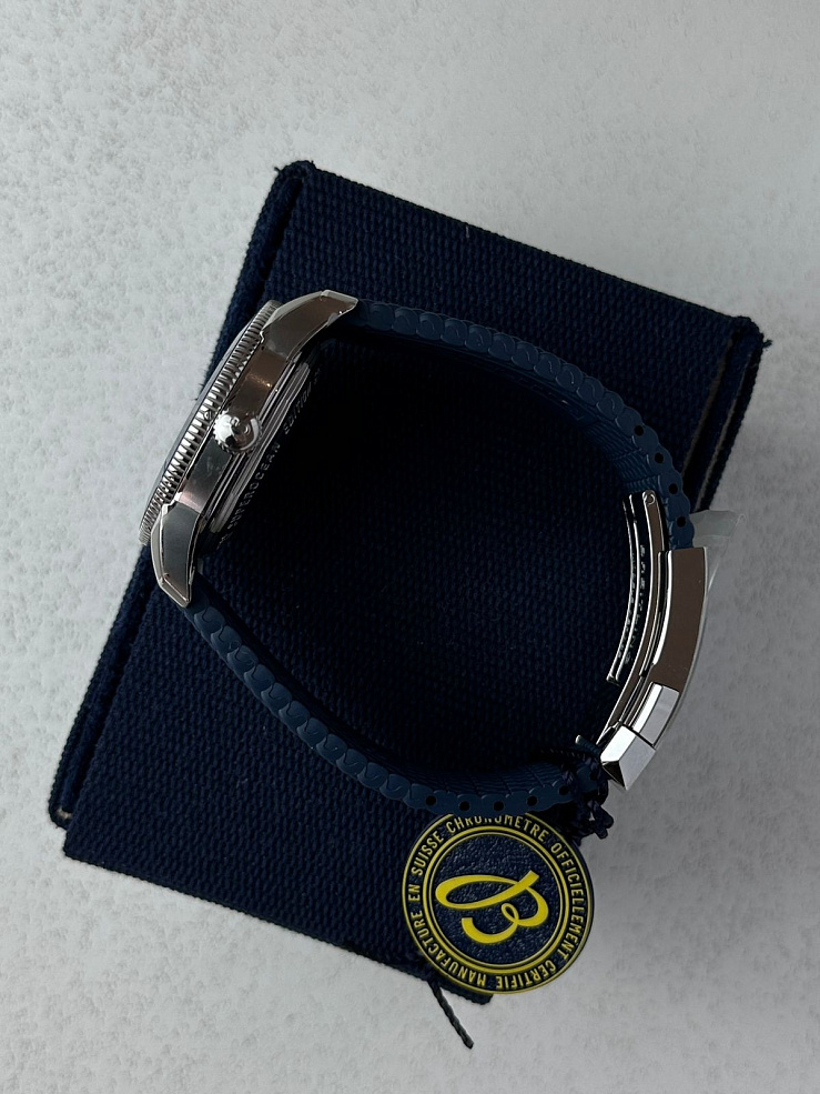 Superocean Heritage B20 Automatic 42mm Blue