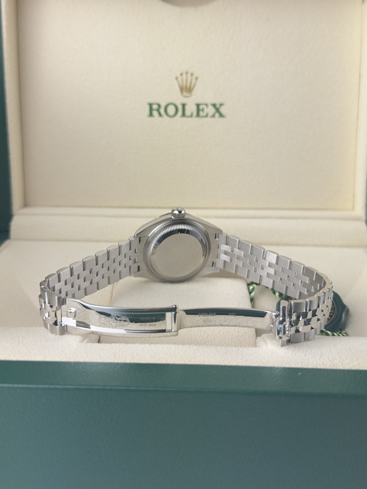 Lady-Datejust 28mm Steel & White gold Silver Dial Jubilee Bracelet