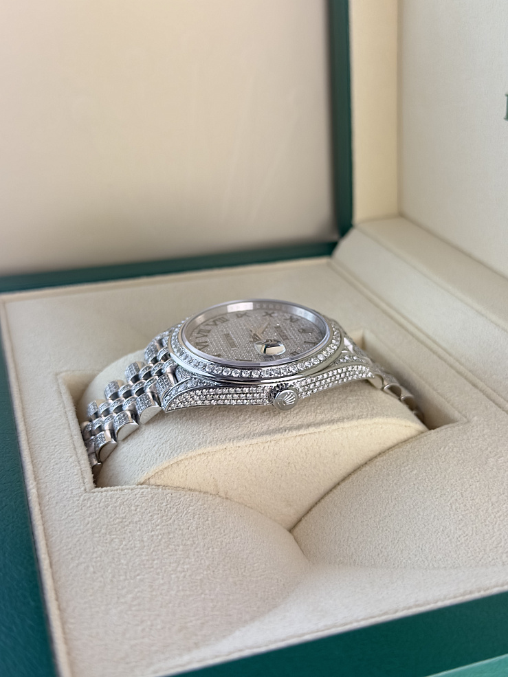 Datejust 41mm Full Pave Custom Diamonds Jubilee Bracelet