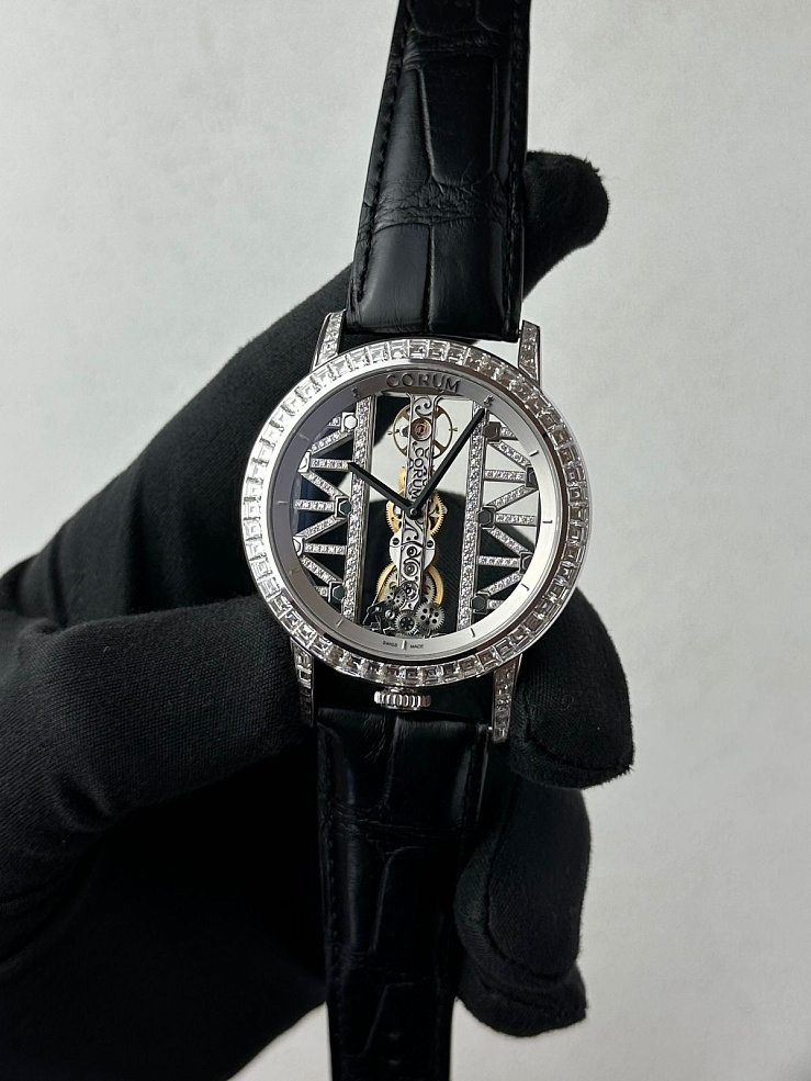 GOLDEN BRIDGE ROUND 43mm White Gold Baguette diamonds Limited Edition of 18 pieces