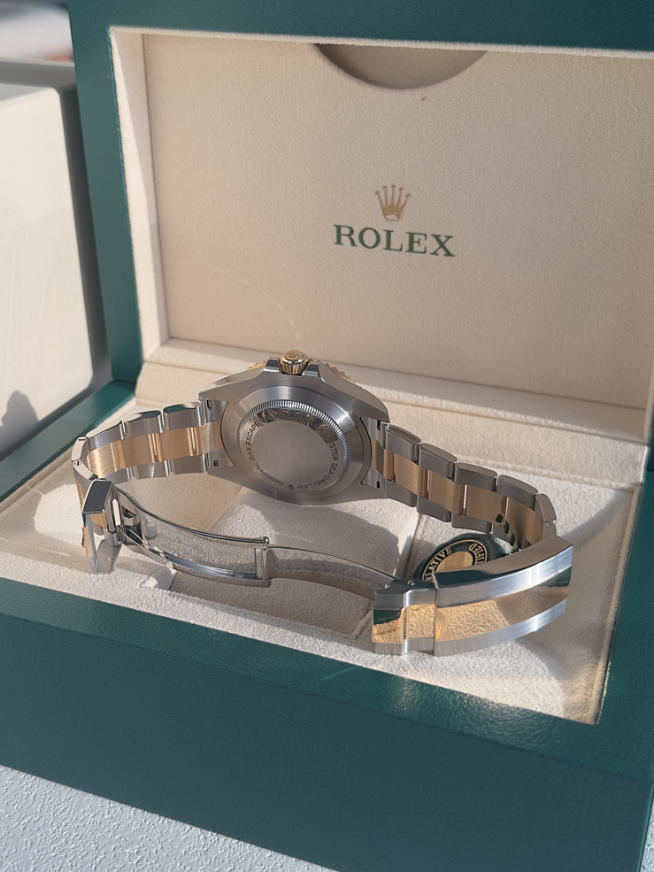 Sea-Dweller Steel & Yellow Gold 43mm