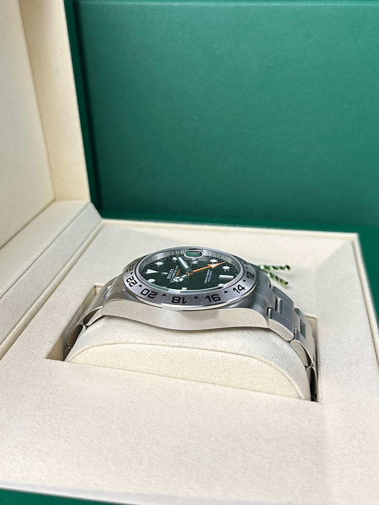 Explorer II 42mm Black Dial