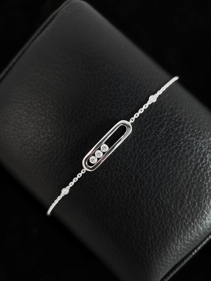 MESSIKA in stock in Dubai, UAE in luxury boutique "WATCH LAB"