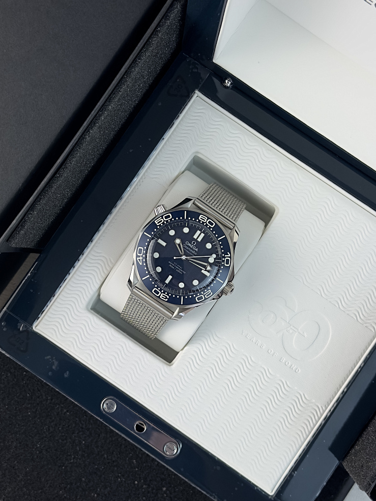 Seamaster Diver 300 m 42 mm James Bond 60th anniversary