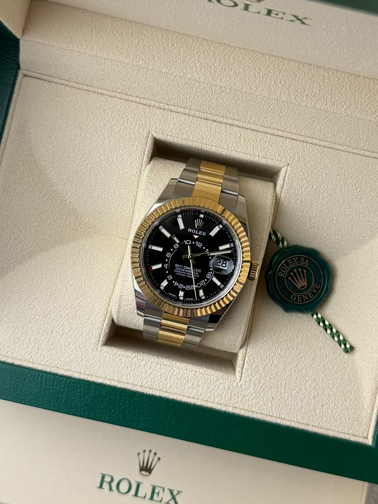 Sky-Dweller 42mm Steel and Yellow Black Dial