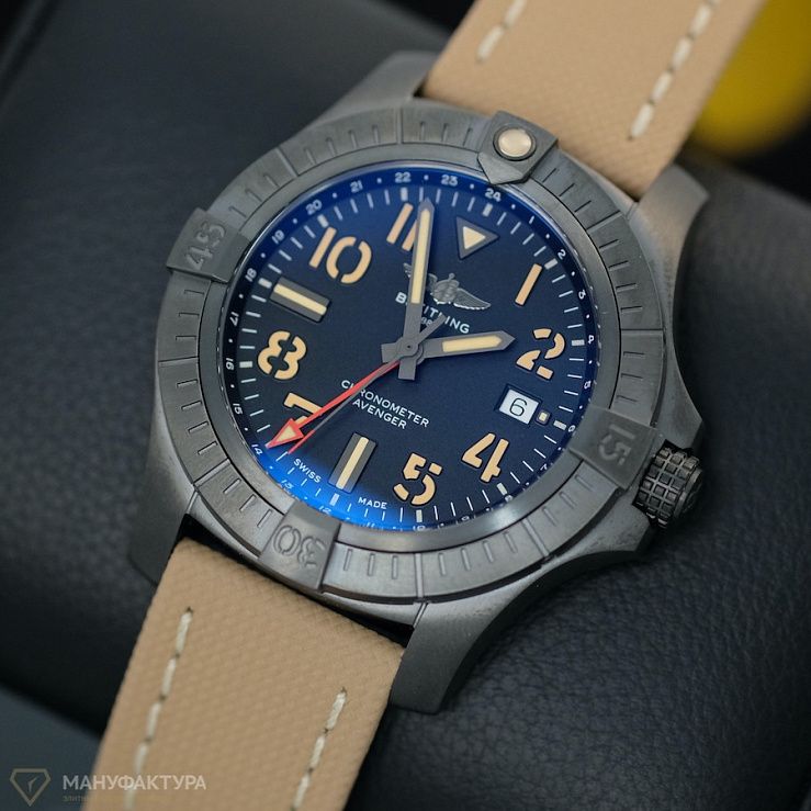 Avenger Automatic GMT 45 Night Mission