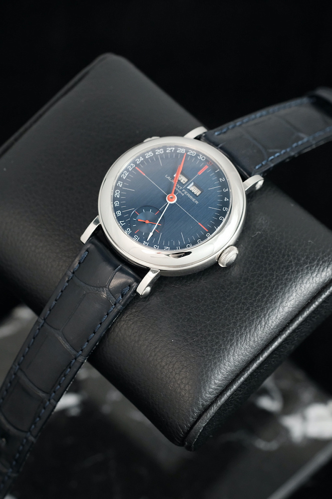 Ecole Annual Calendar Steel Blue Piece Unique 40 mm