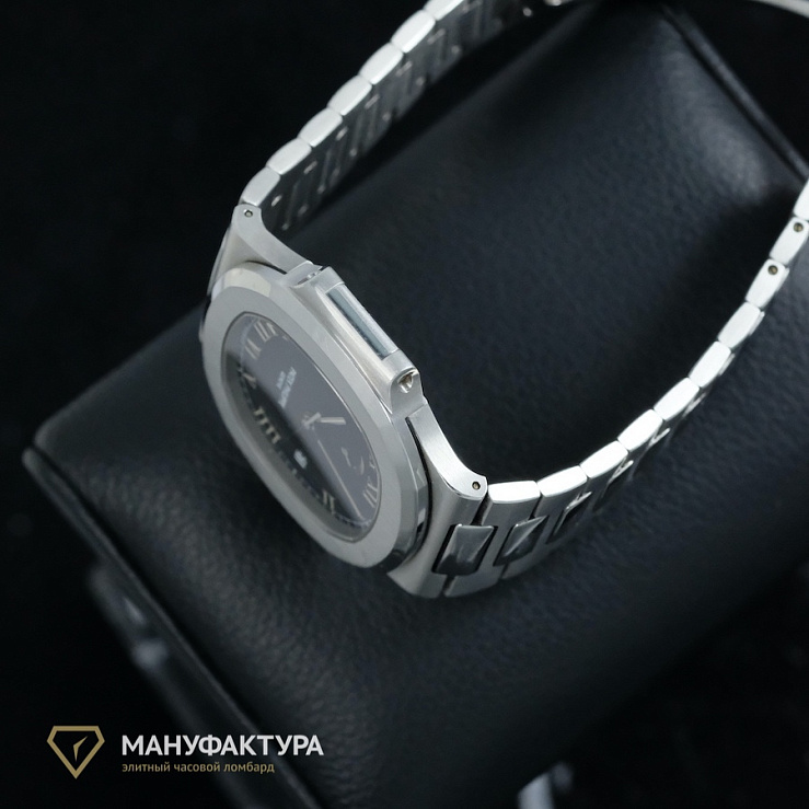 Nautilus Jumbo Power Reserve